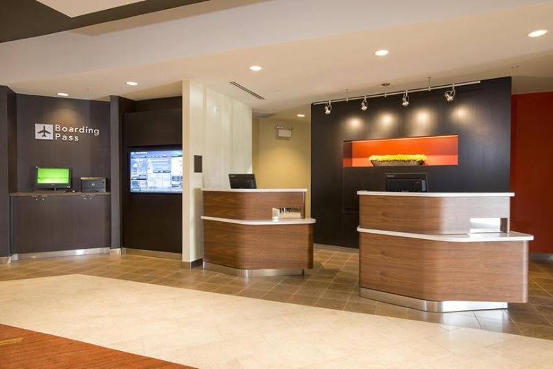 Courtyard By Marriott Cincinnati Midtown/Rookwood Exteriér fotografie