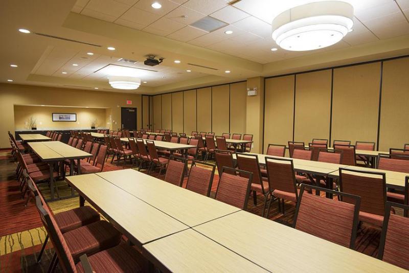 Courtyard By Marriott Cincinnati Midtown/Rookwood Exteriér fotografie