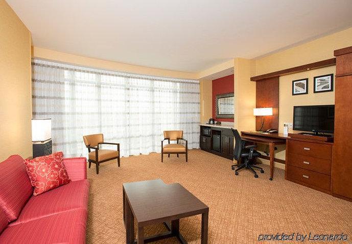 Courtyard By Marriott Cincinnati Midtown/Rookwood Exteriér fotografie